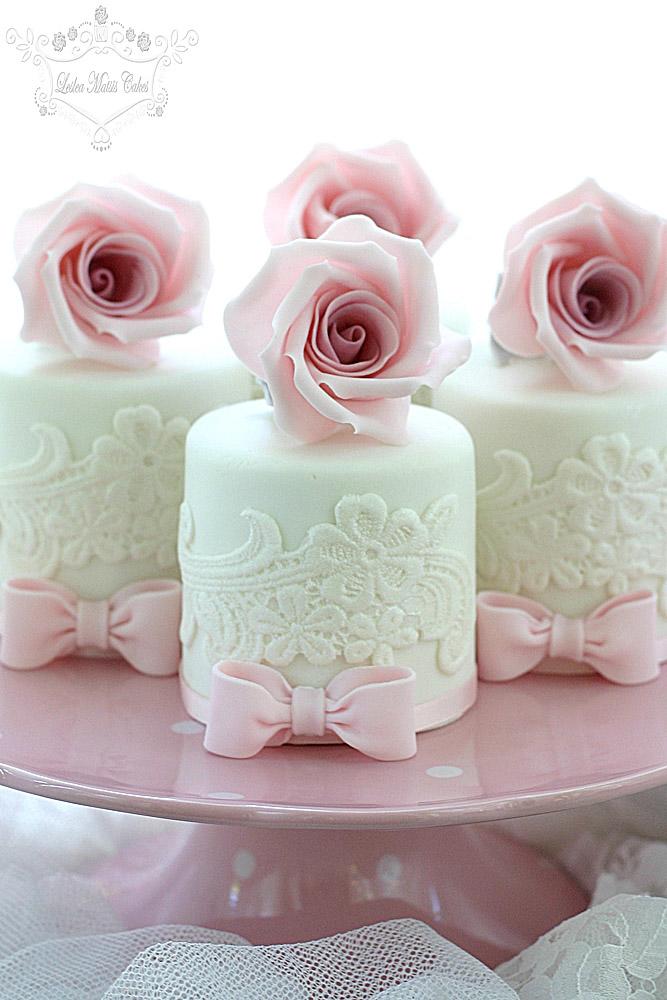 Choose Something Special – Try Mini Cakes
