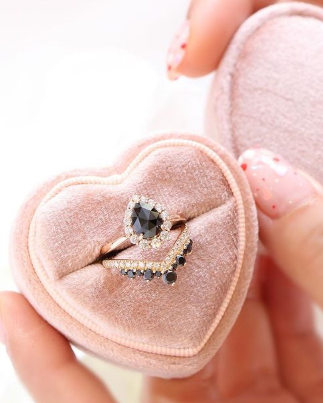 Dazzling Halo Engagement Rings
