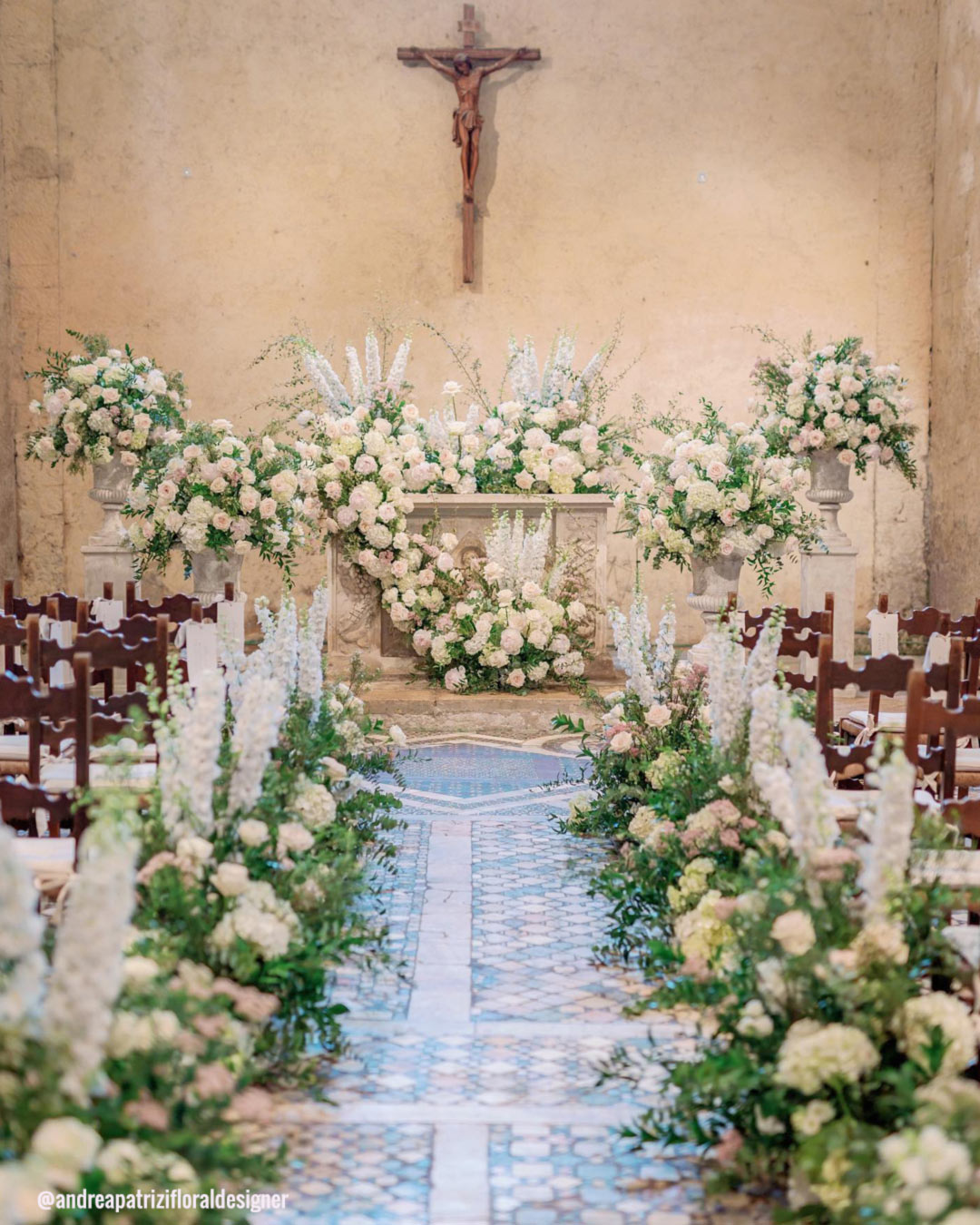 Mirror Wedding Altar Ideas