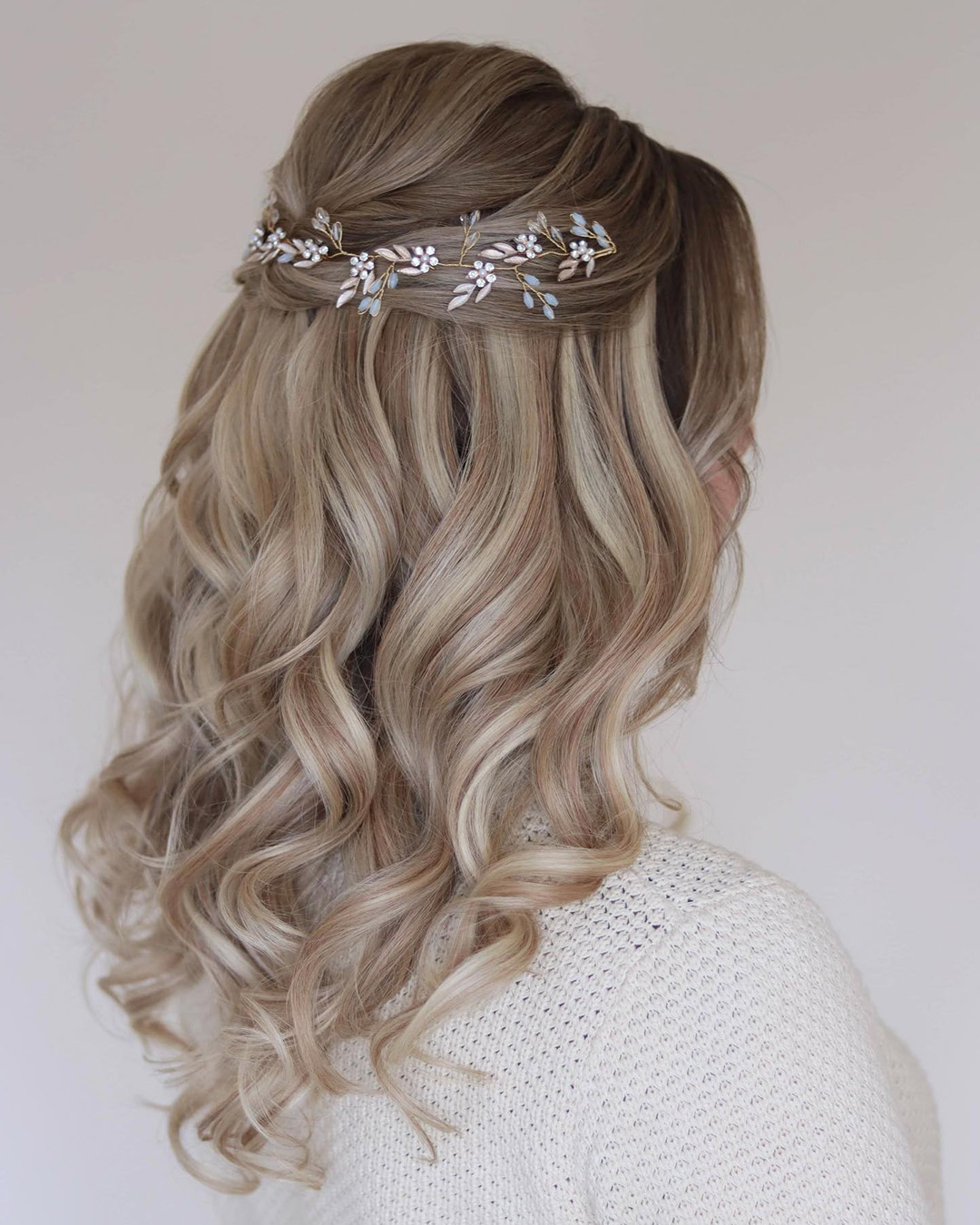 Half Up Half Down Beach Wedding Hairstyles