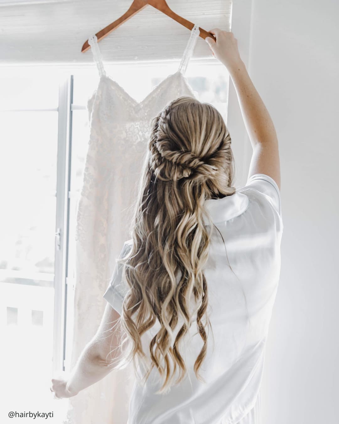 Casual Beach Wedding Hairstyles