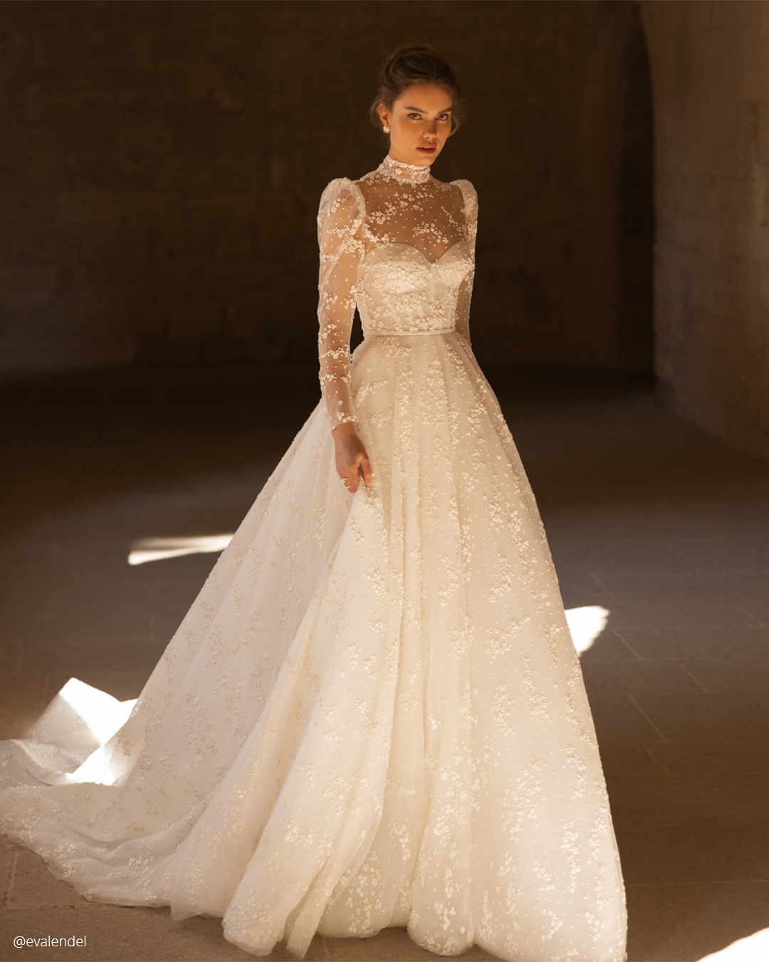 Fall Wedding Dresses With Sleeves