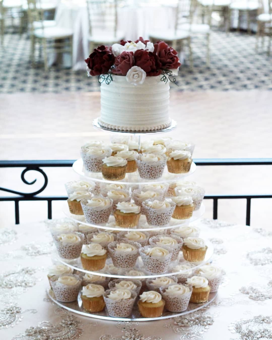 Black And White Cupcakes