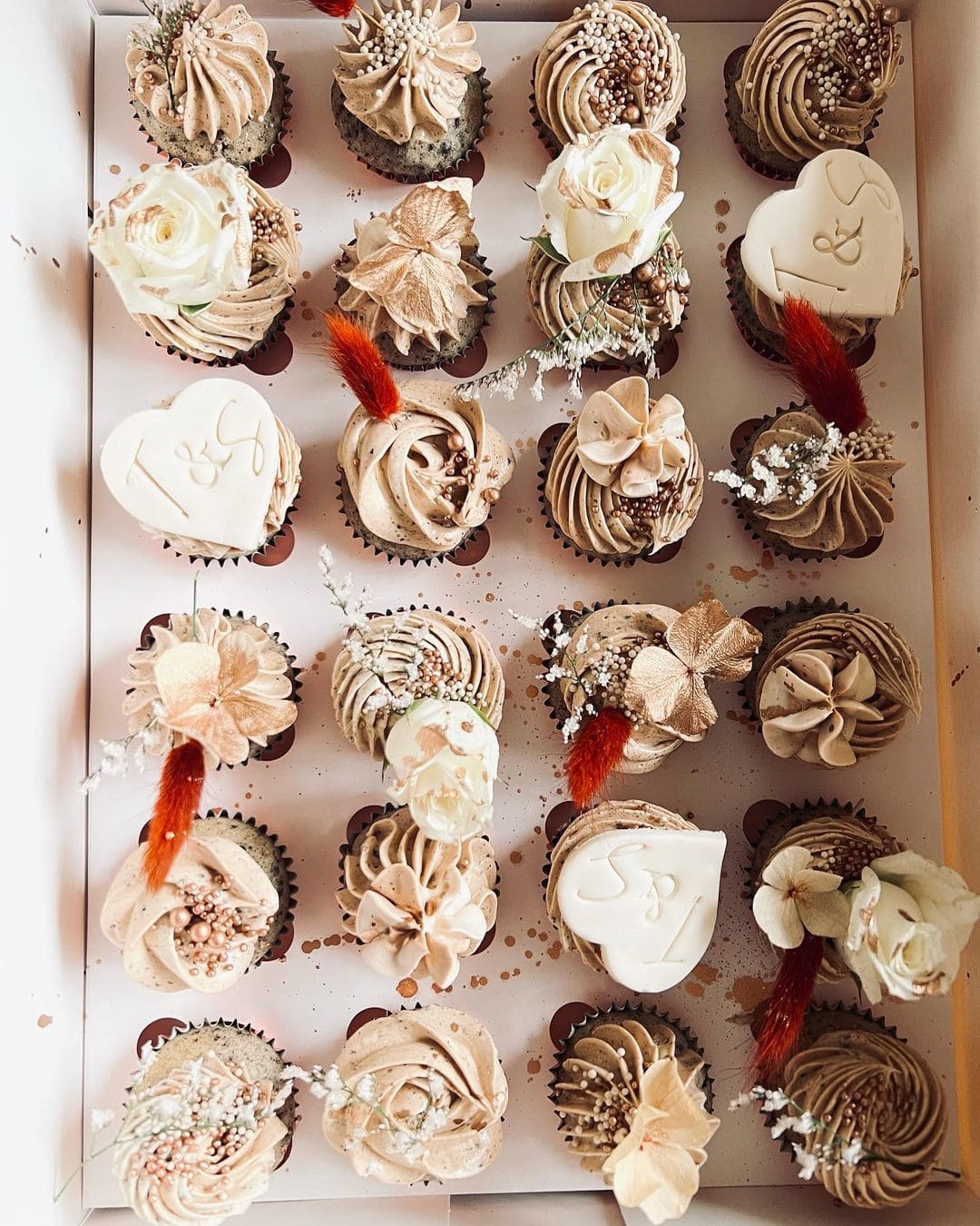 Ideas For Wedding Cupcakes With Sweet Details