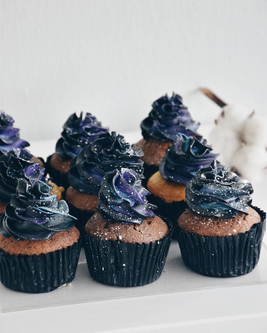 Wedding Cupcakes With Berries