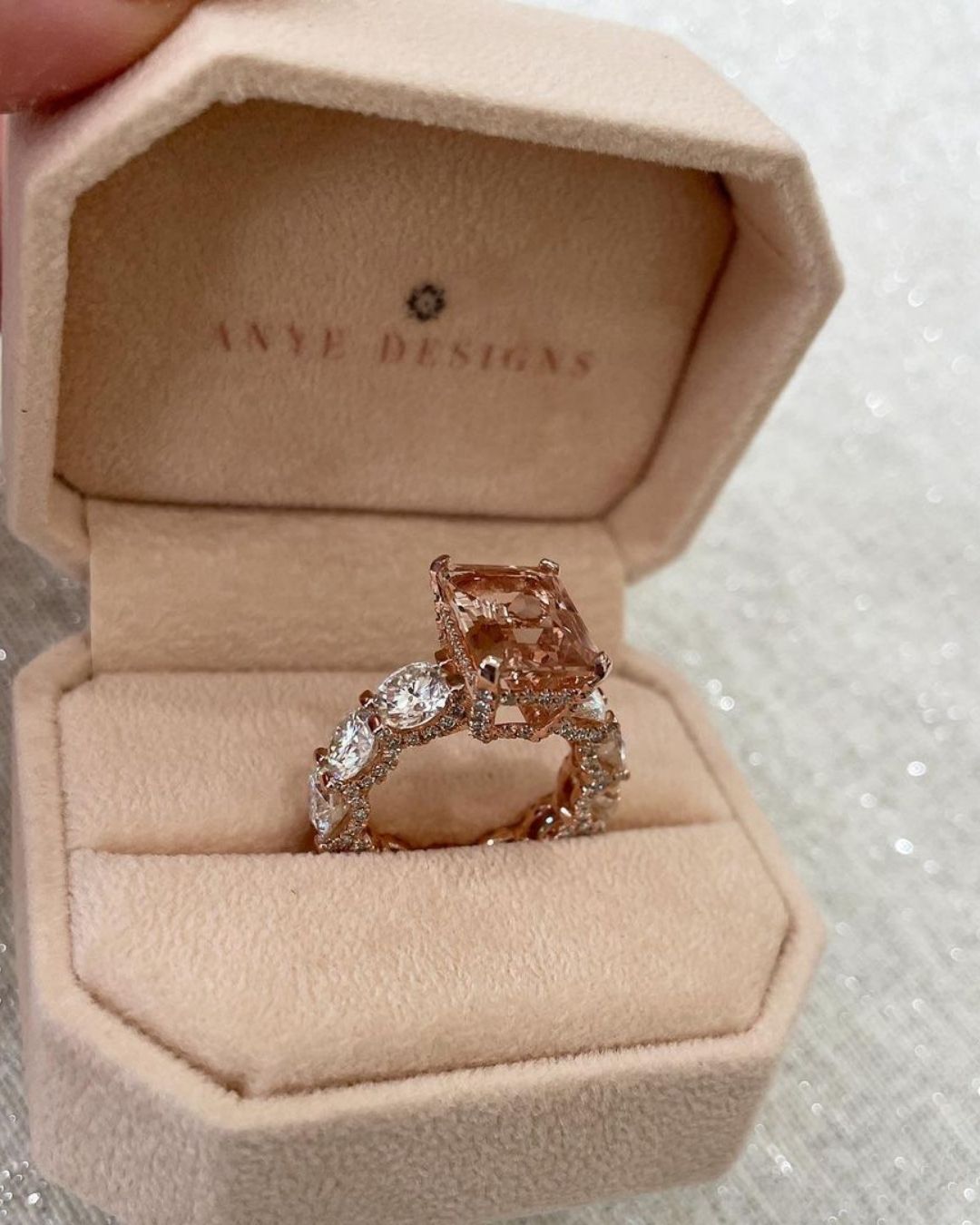 Morganite Engagement Rings With Amazing Details