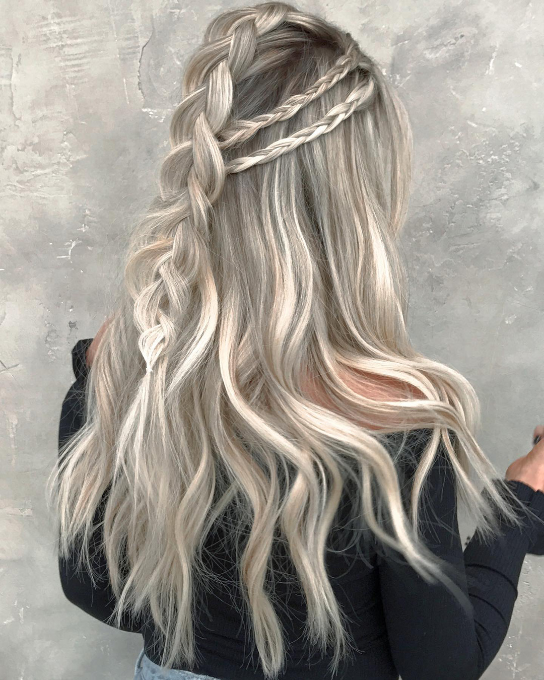 Transformable Viking Inspired Braid