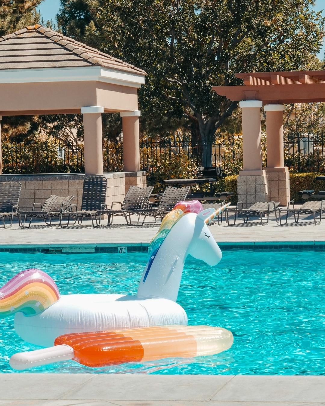 Pool Wedding Decor – Lettering