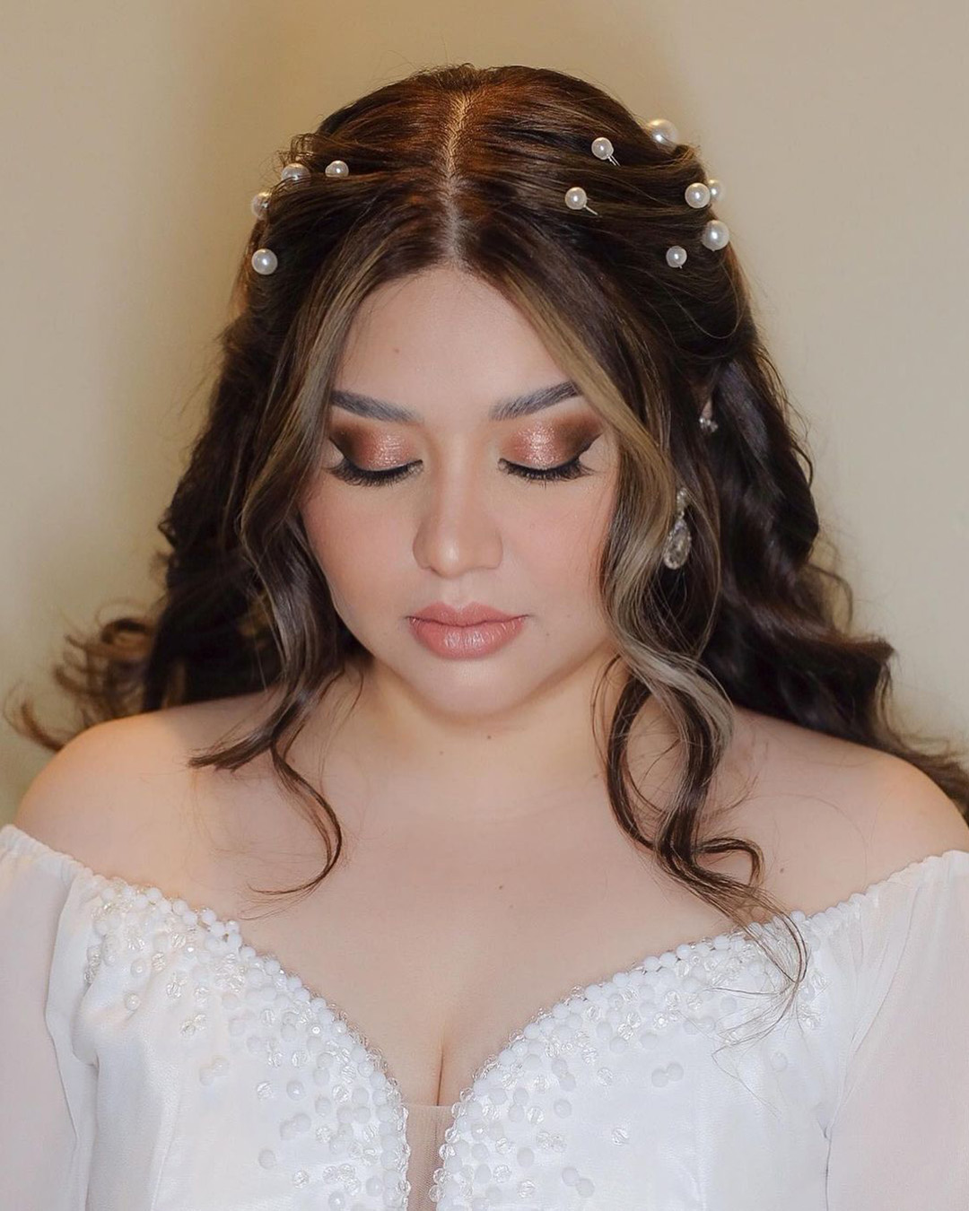 Asian Wedding Hairstyles Down