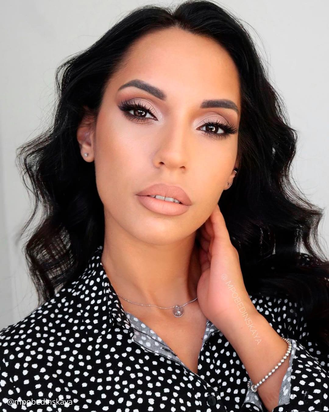 Glossy Skin Wedding Makeup