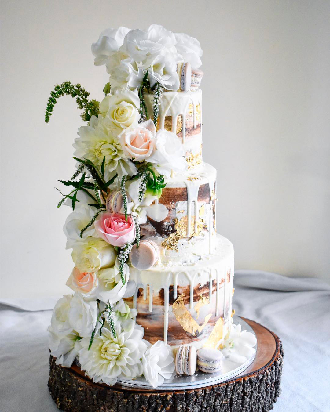 Types of Wedding Cakes Drip