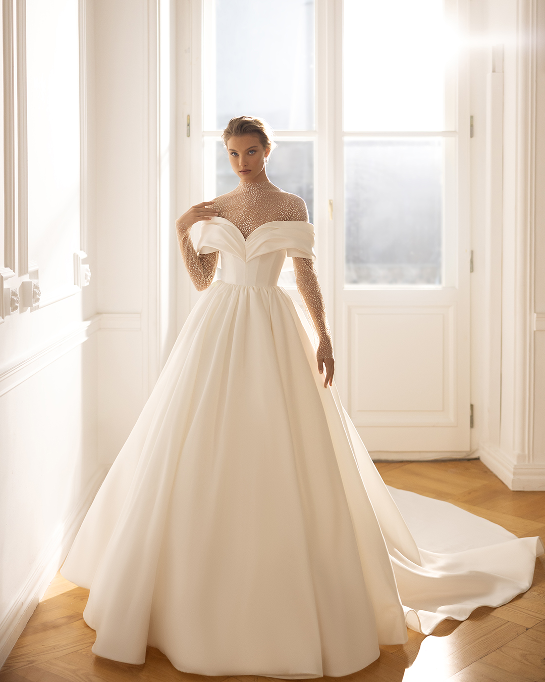 Sheath Wedding Dresses