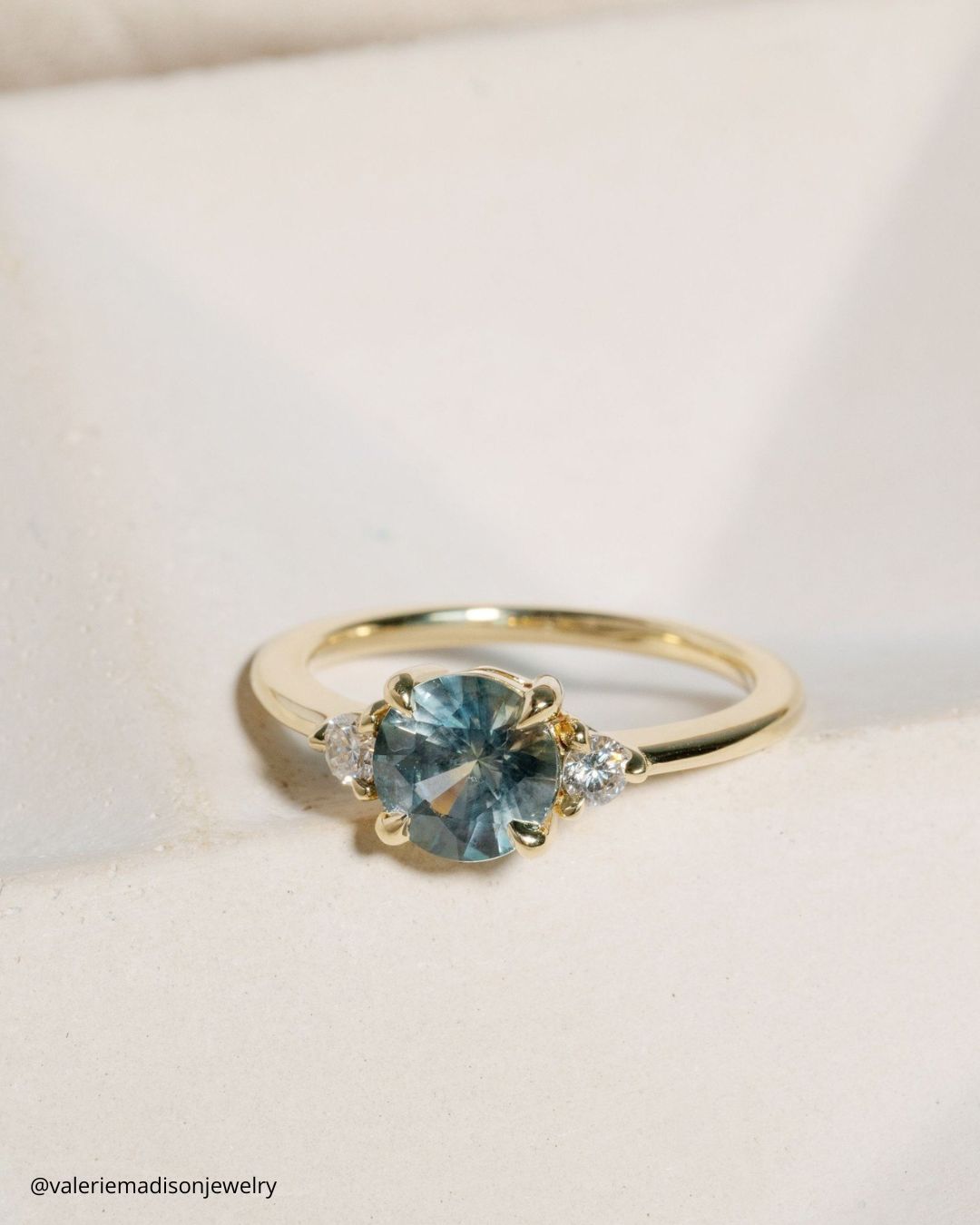 Gorgeous Rings In Unique Styles