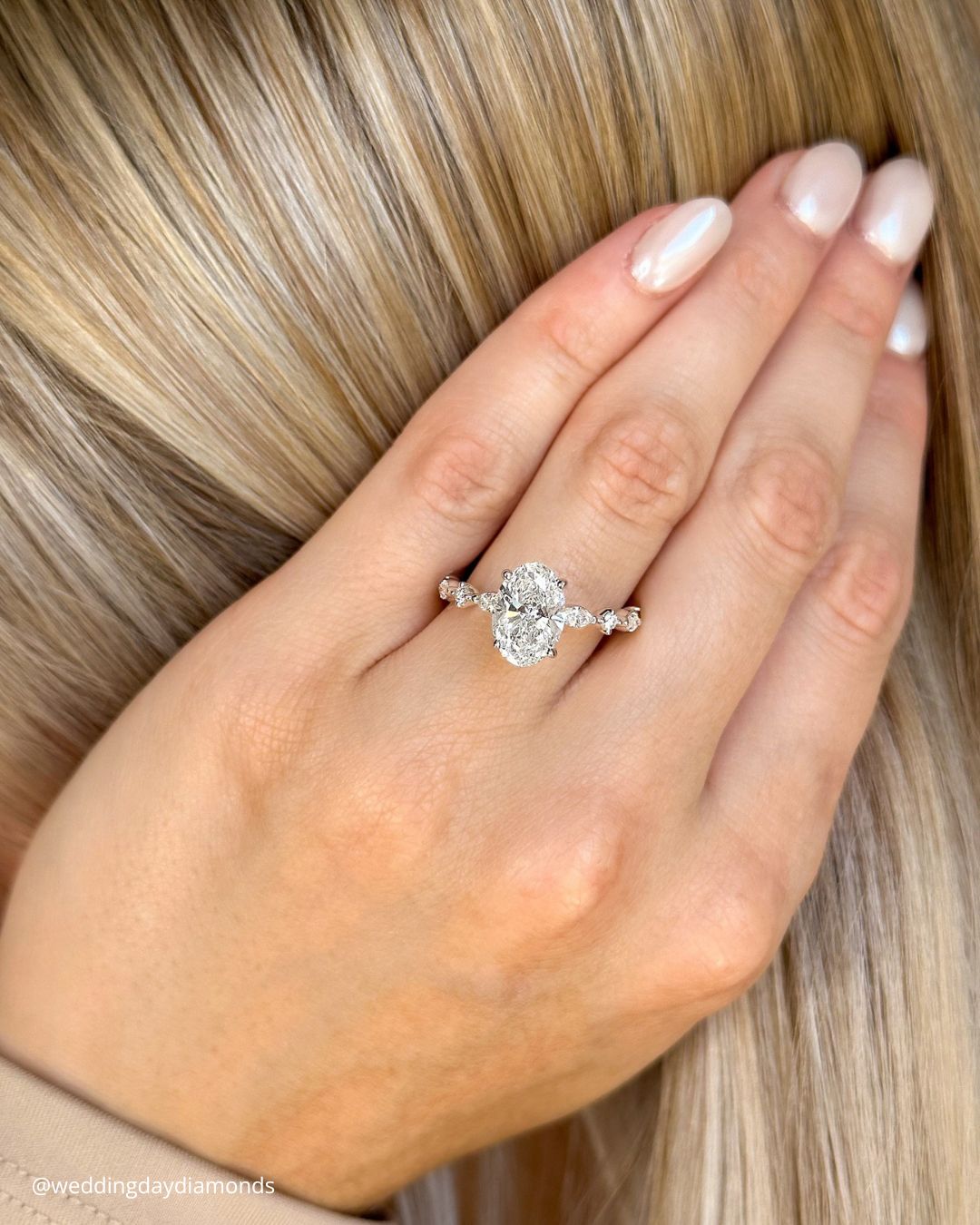 Engagement Rings In Stunning Sets