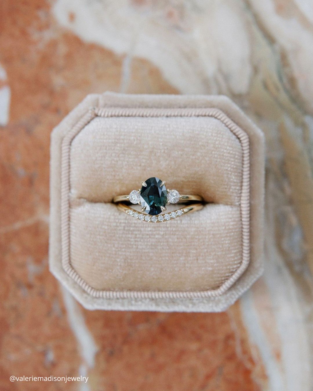 Solitaire Gold Engagement Rings