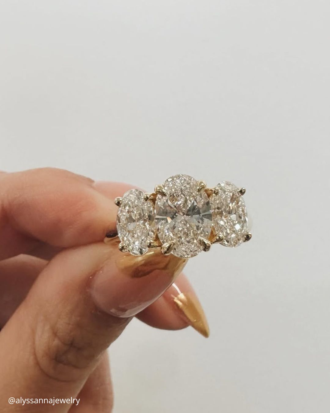 Amazing Two-Tone Modern Rings