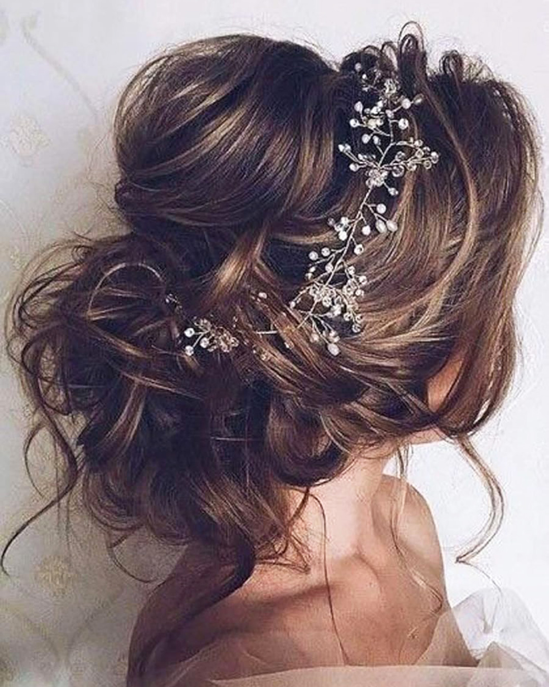 Hair Accessories in 4 Different Wedding Styles