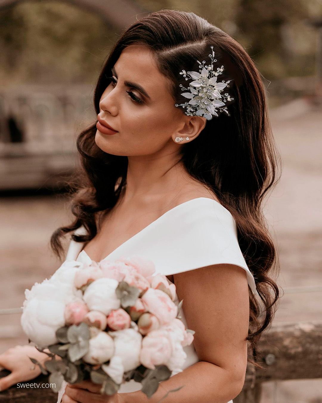 Wedding Hair Accessories for Long Hair