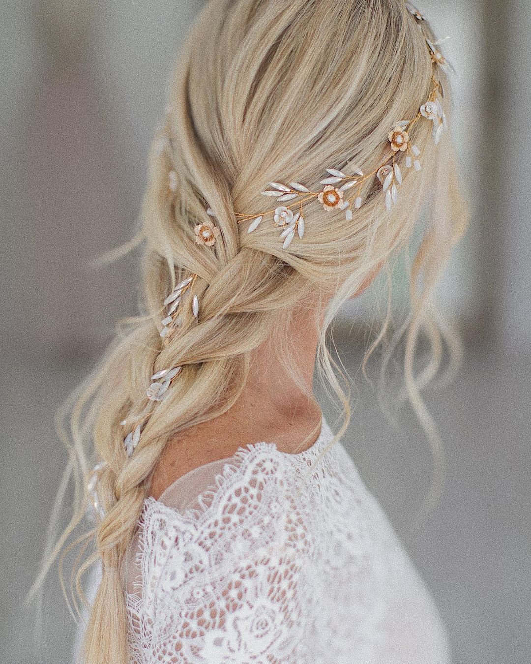 Wedding Hair Accessories for Short Hair