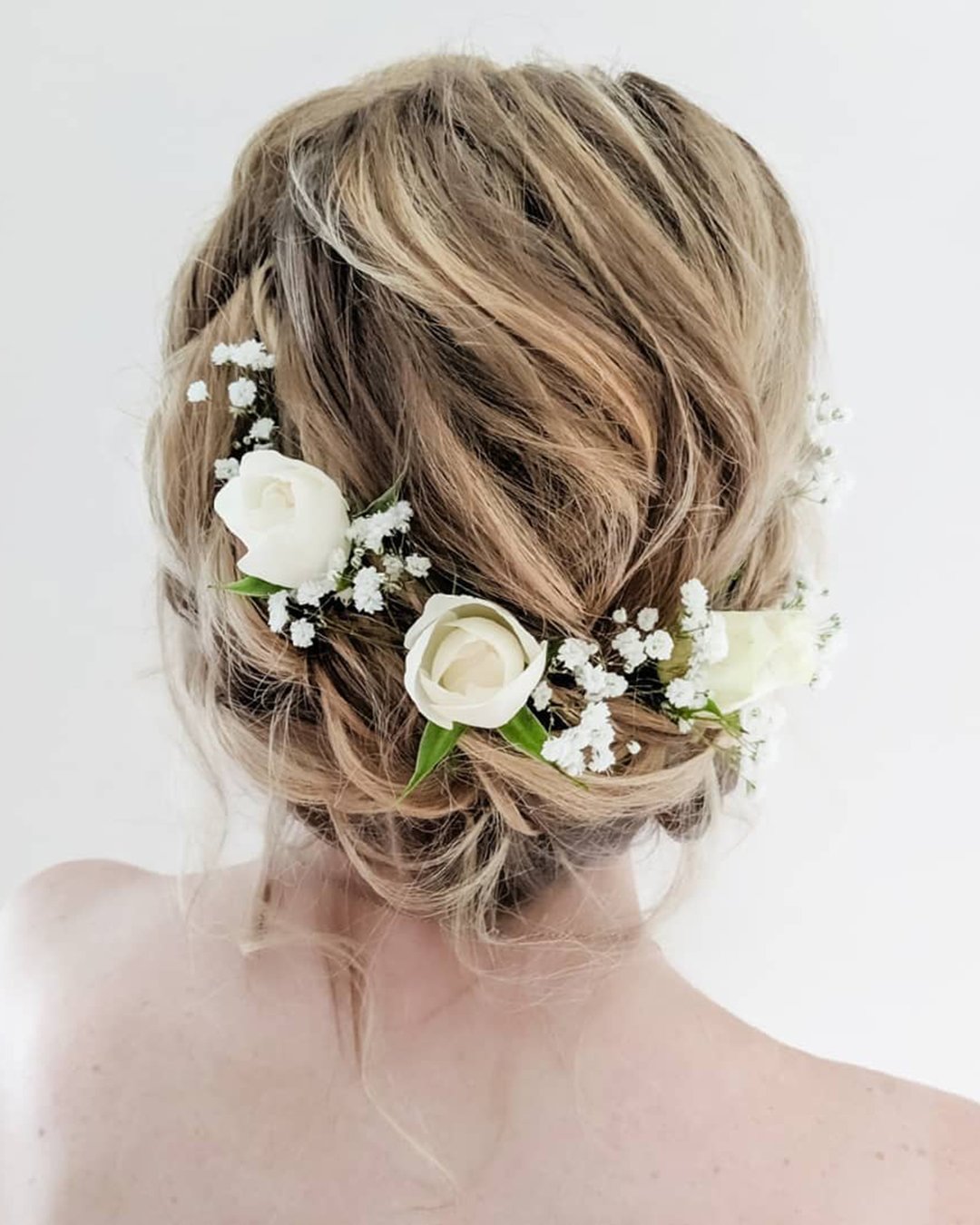 Hair Accessories in 4 Different Wedding Styles