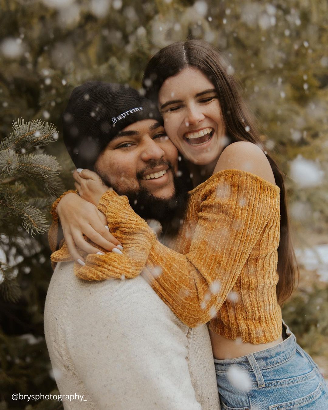 Engagement Photos In The Snow