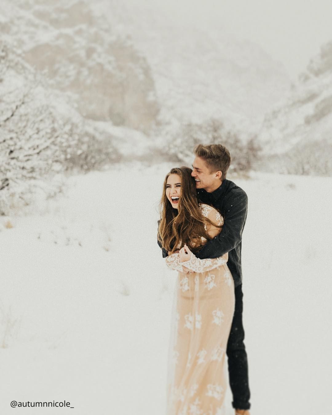 Engagement Photos In The Snow