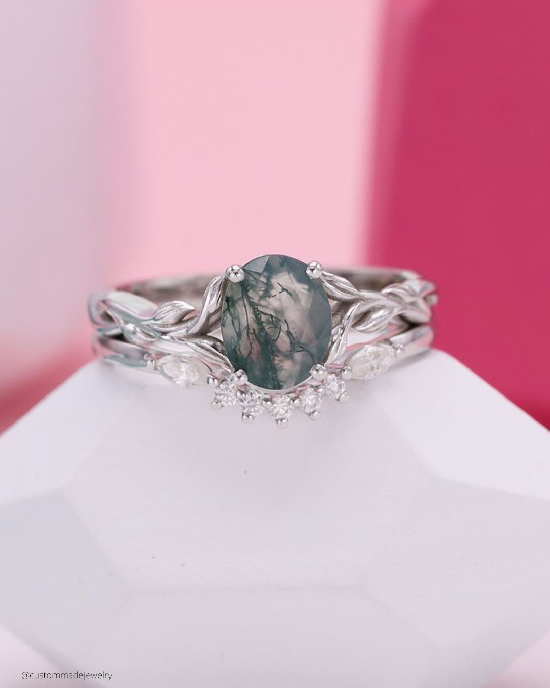 Women's Unique Engagement Rings