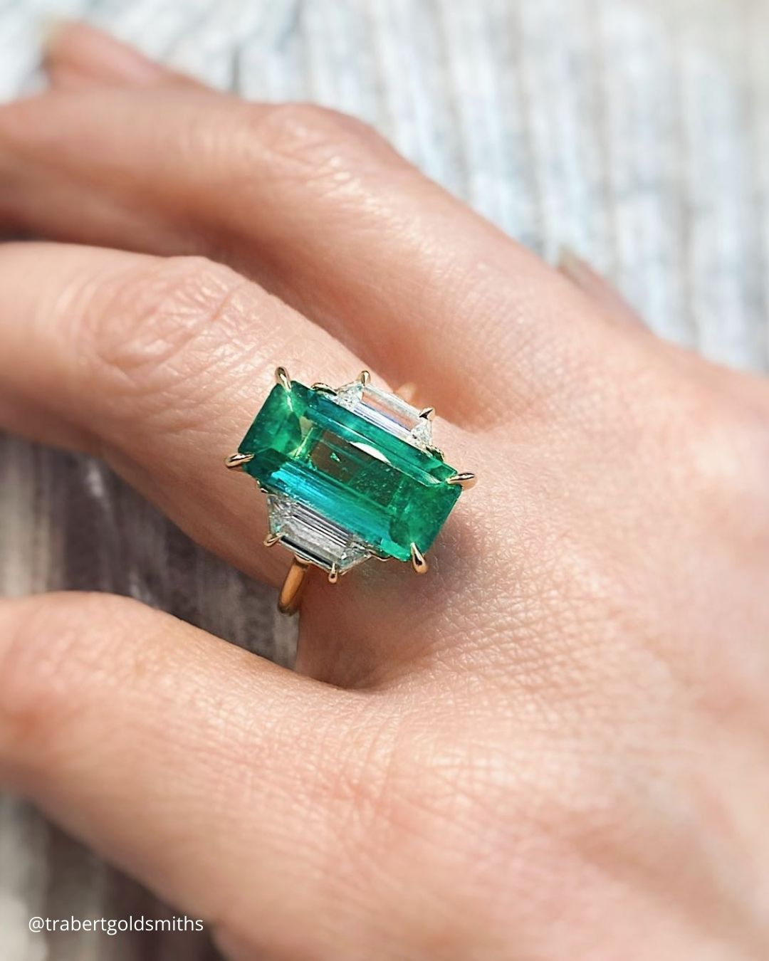 Halo Unique Rings