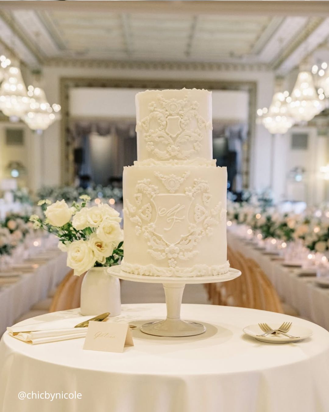 Mono Floral Wedding Cake Ideas