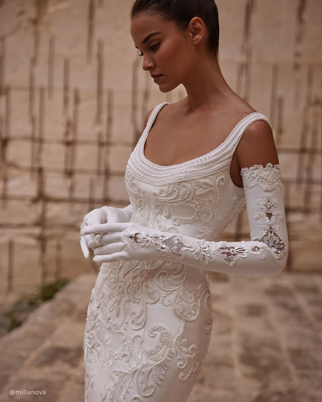 Vintage Lace Wedding Dresses