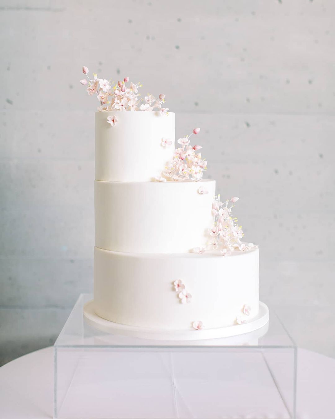 Petals Shaped Cakes