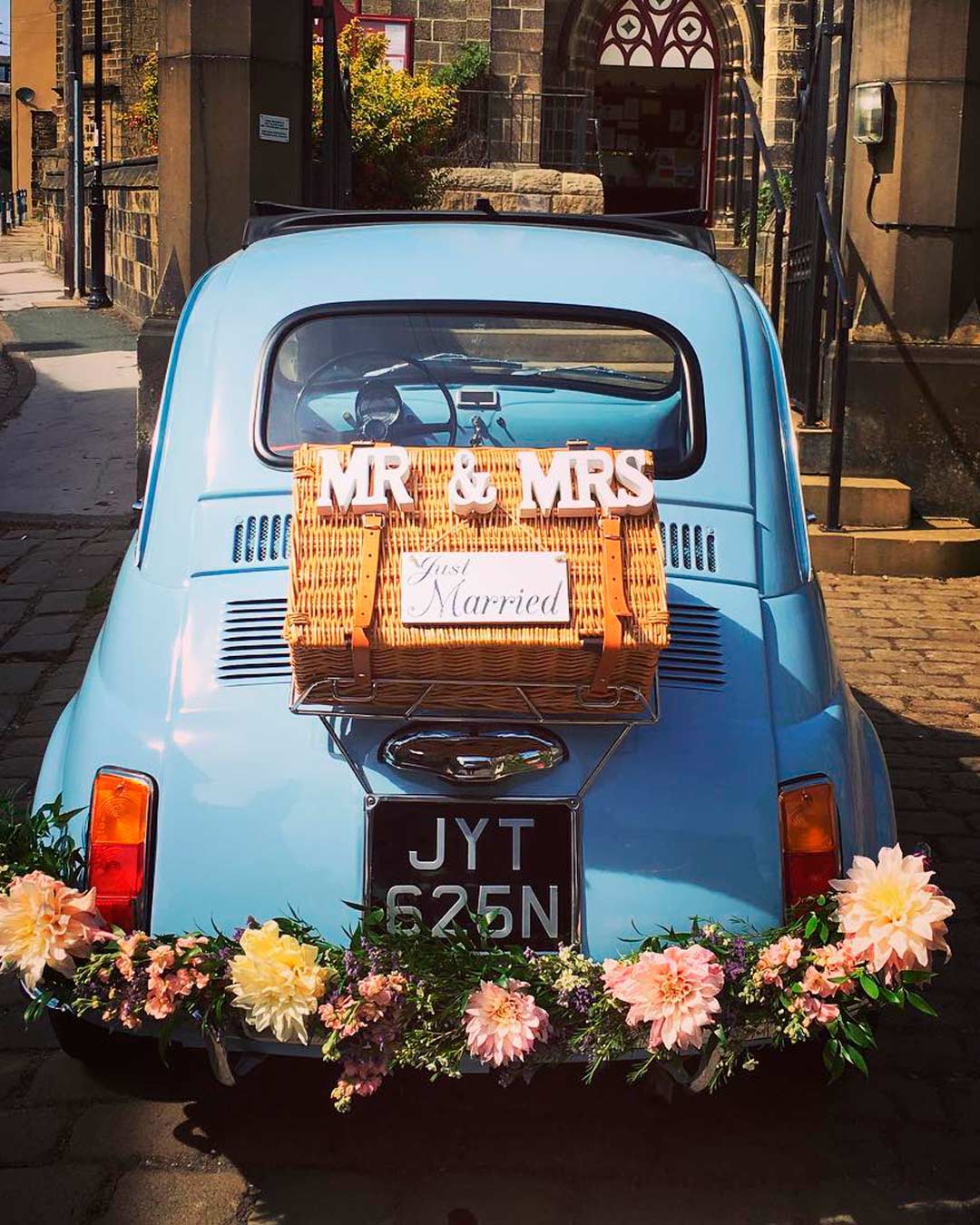 Simple Wedding Car Decorations