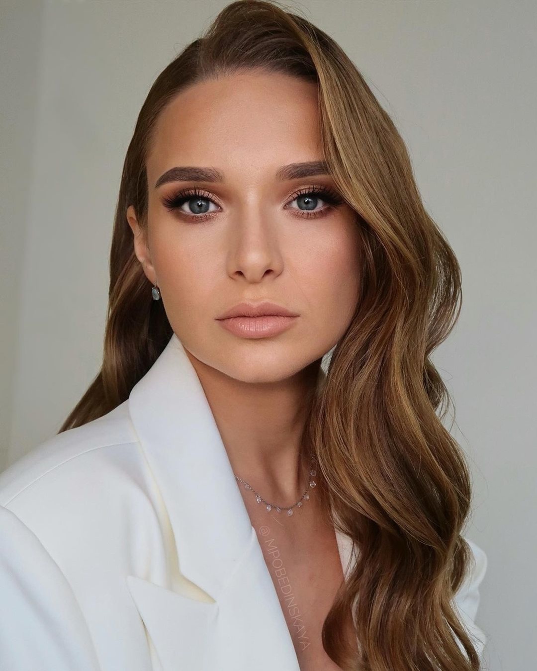 Natural Looks For Wedding Guest