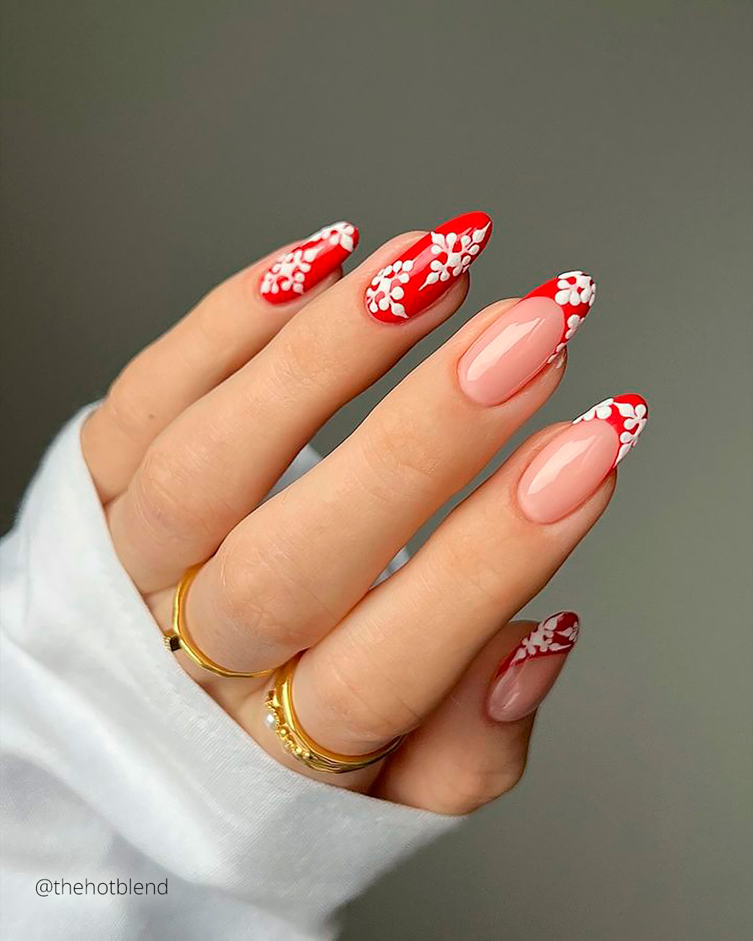 Red Christmas Nails