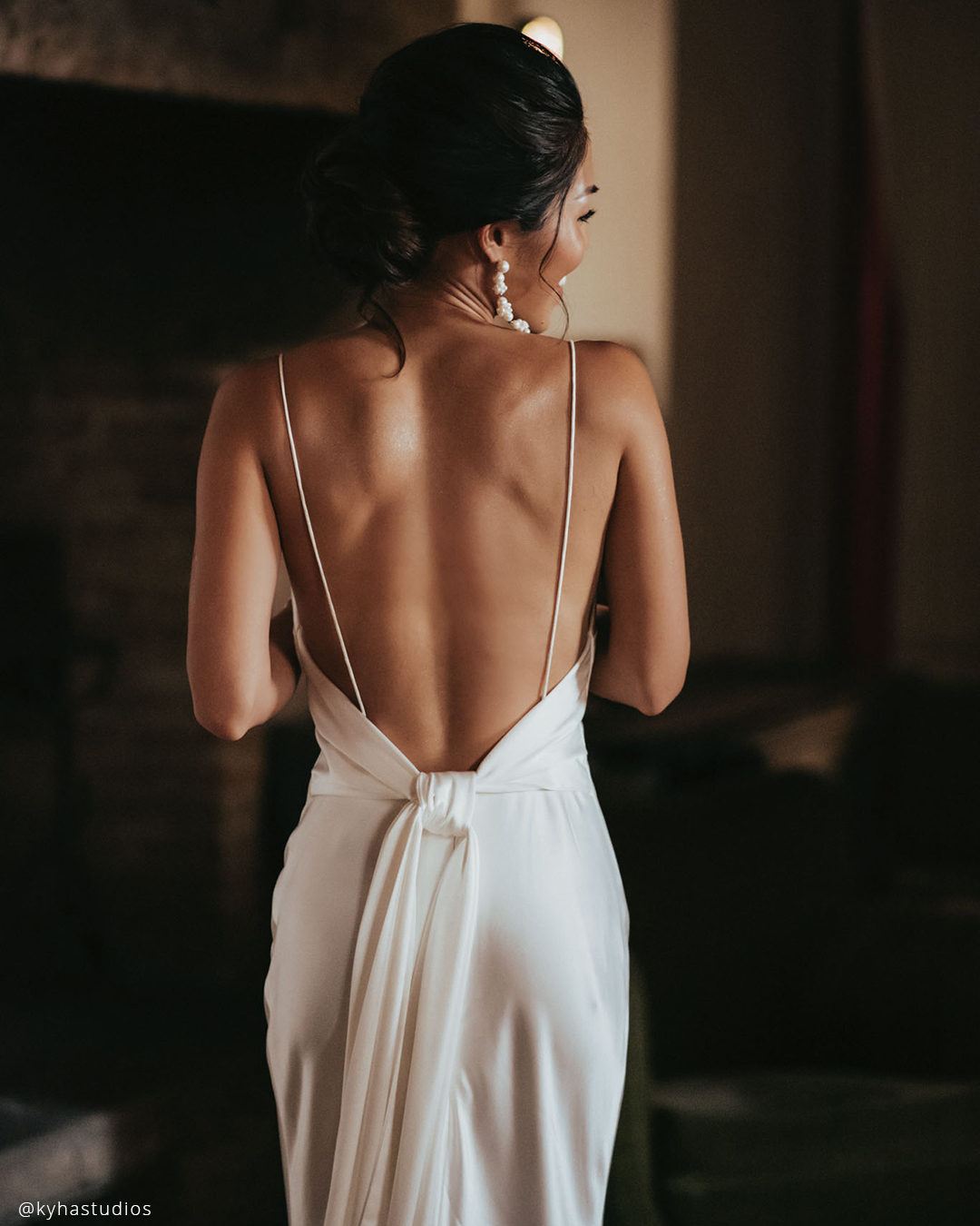 Sexy Backless Wedding Dresses