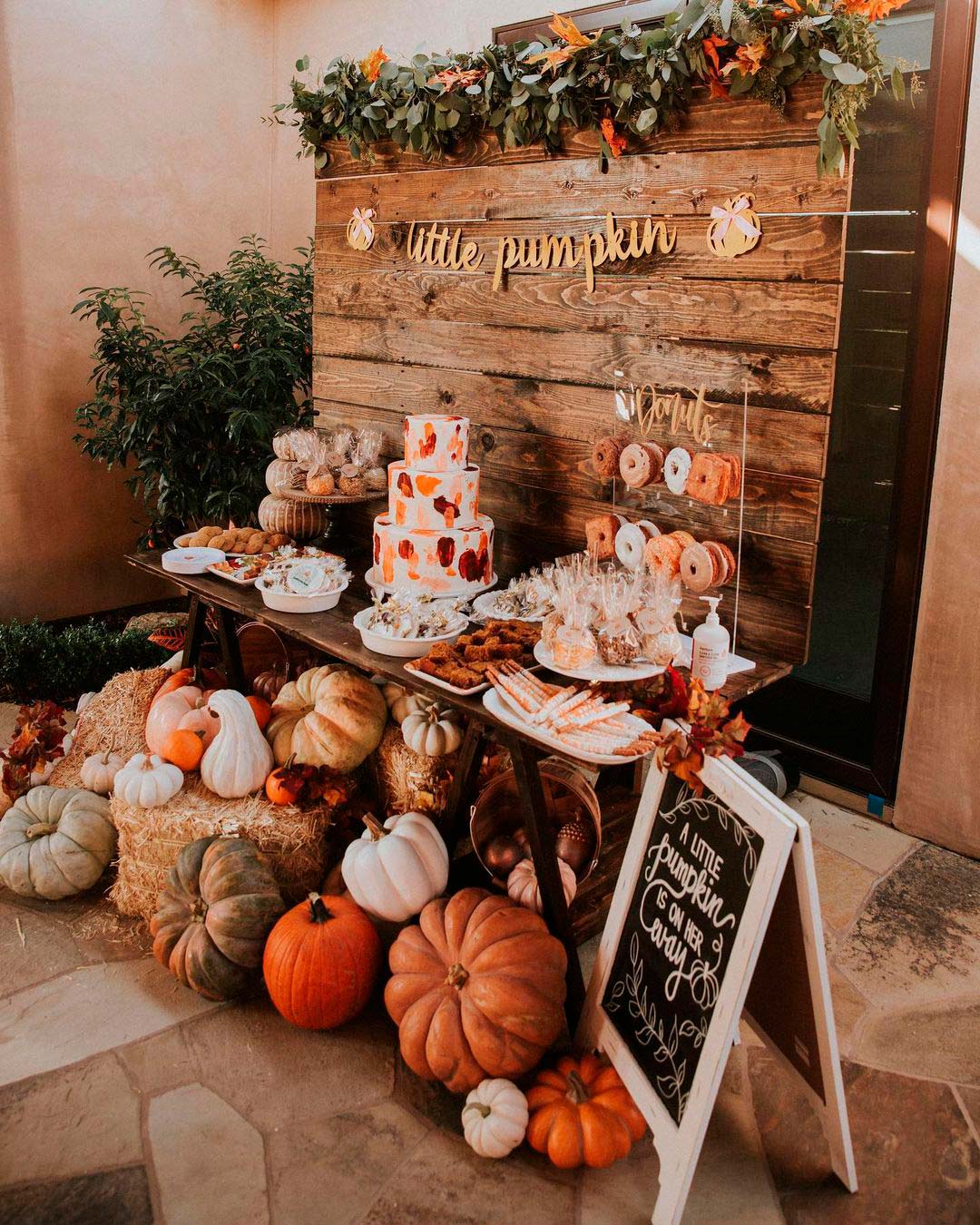 Halloween Fall Wedding Decorations