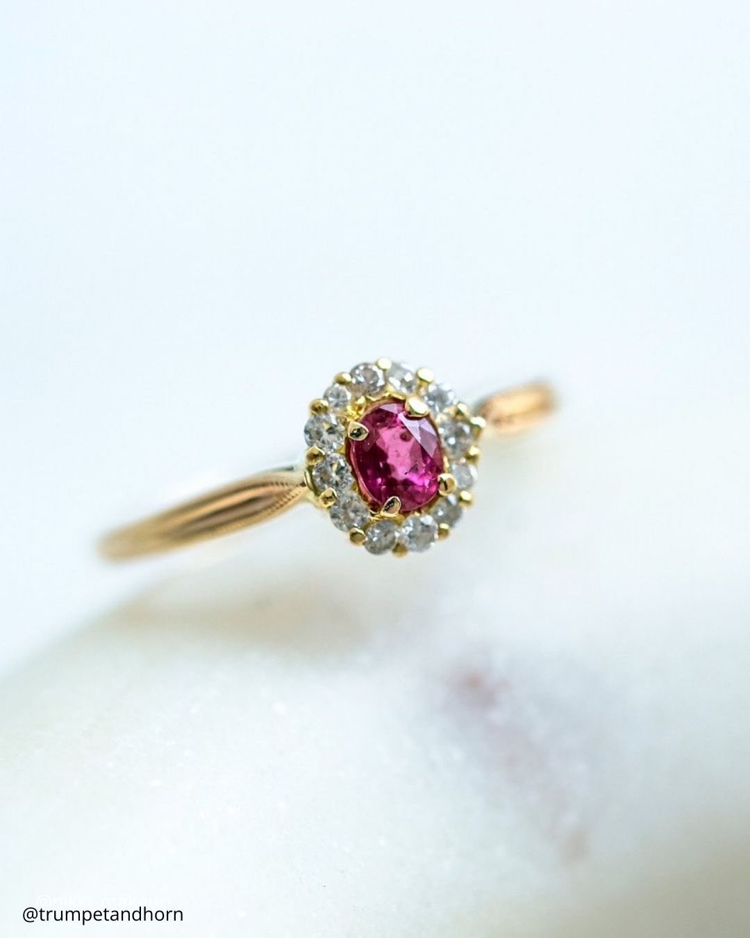 Halo Oval Engagement Rings