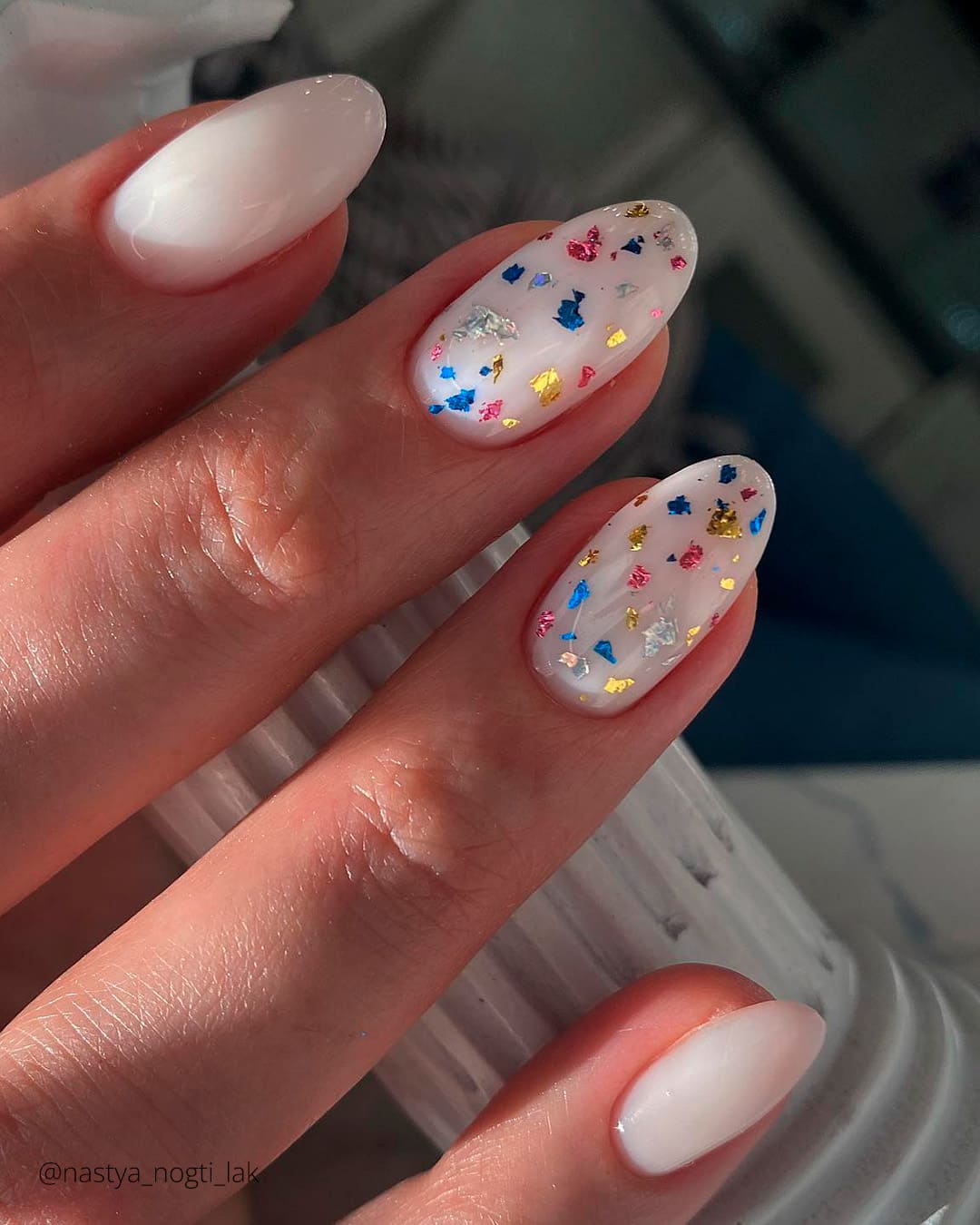 Gold And White Nail Designs