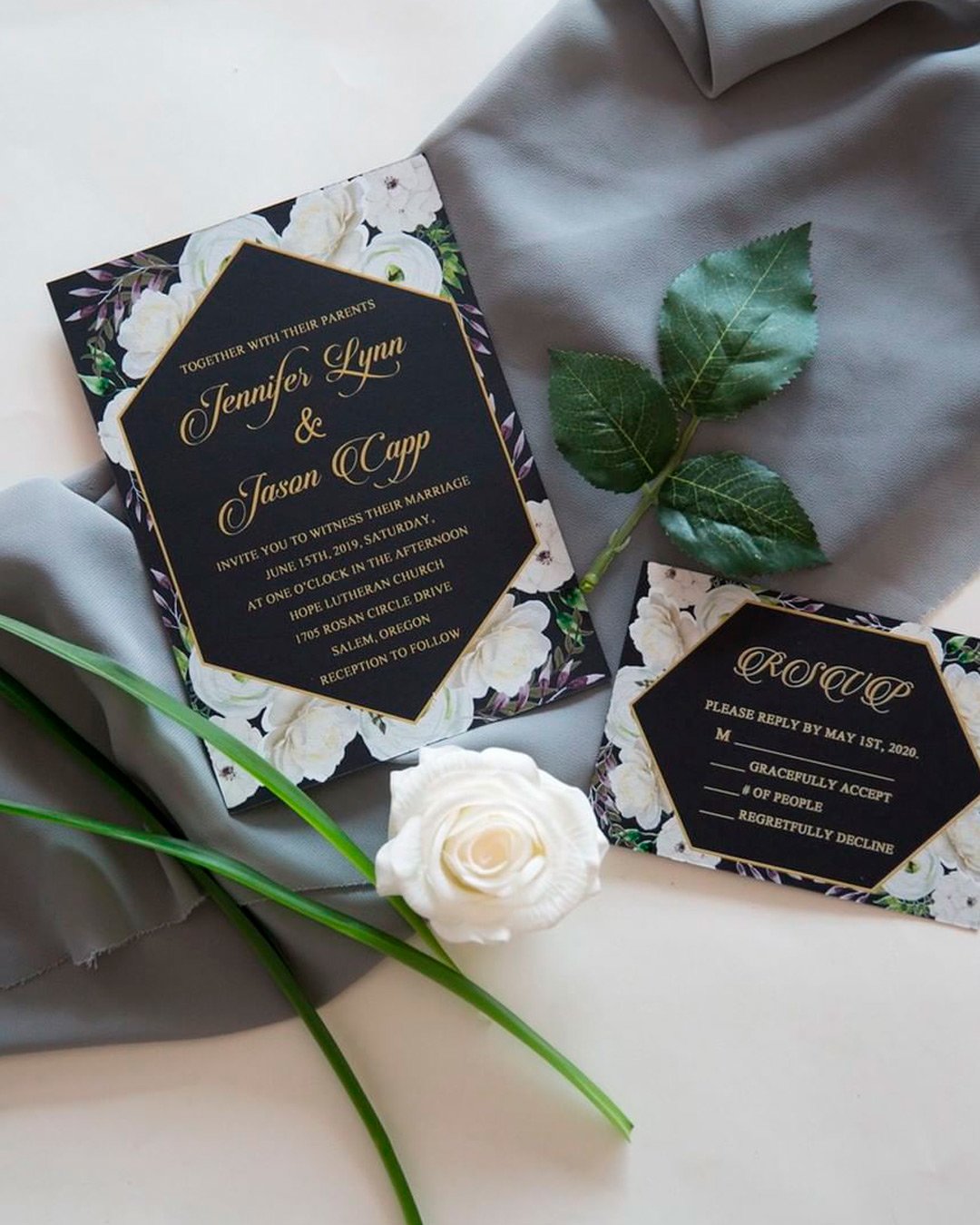 Black and Gold Wedding Decor