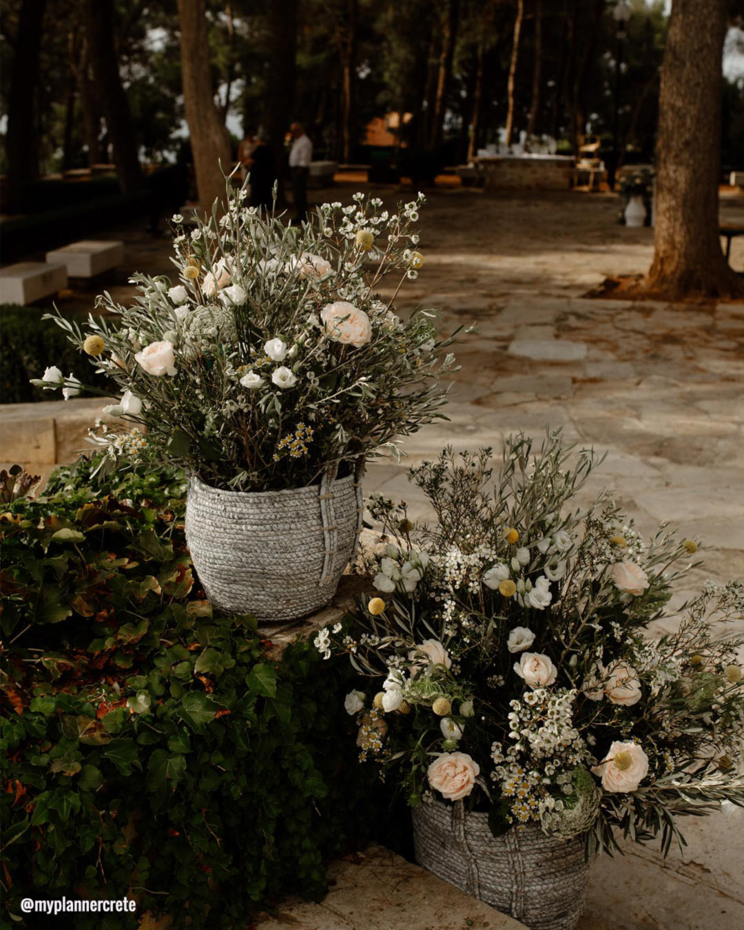 Creative Rustic Escort Card Displays