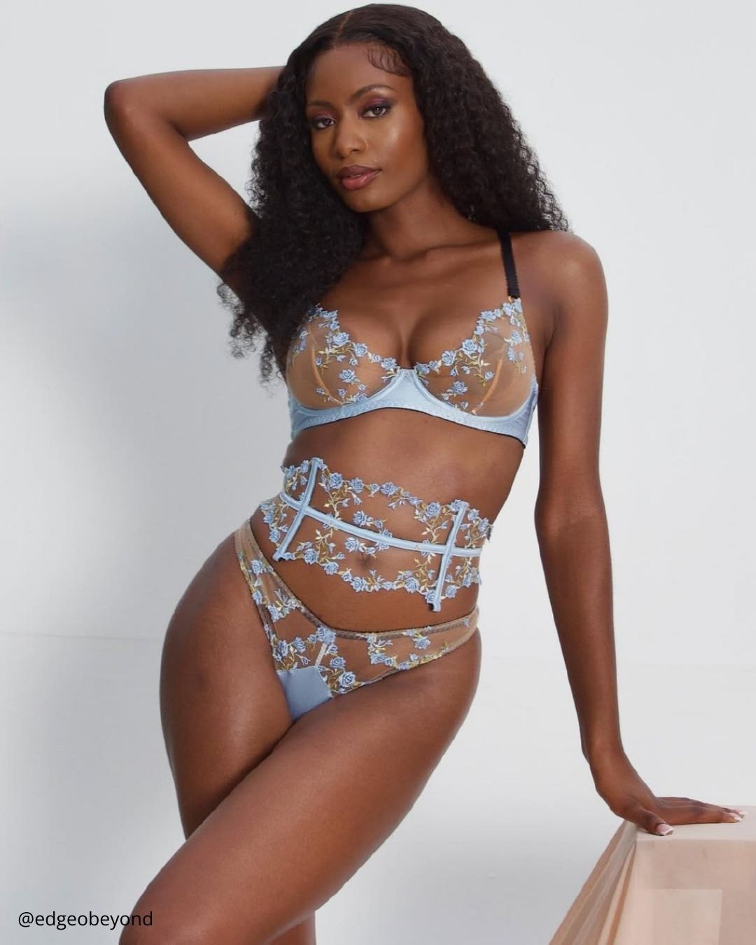 Bridal Lingerie Etiquette and Traditions