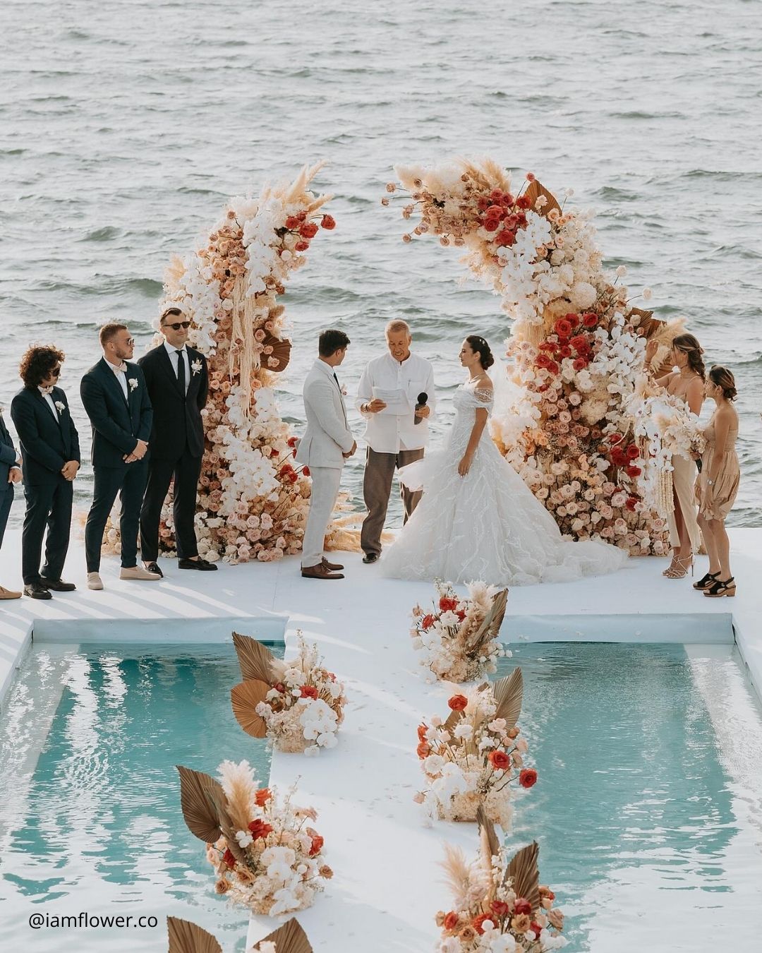 Wedding Arches Ideas