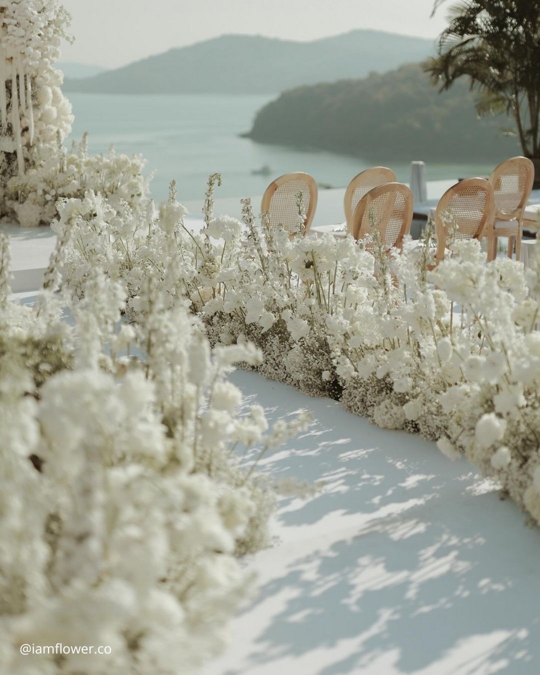 Aisle Decor Ideas