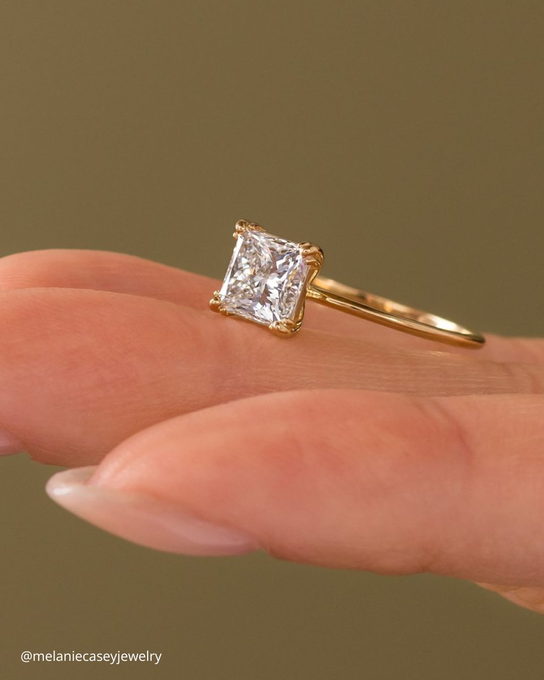 Simple Diamond Rings