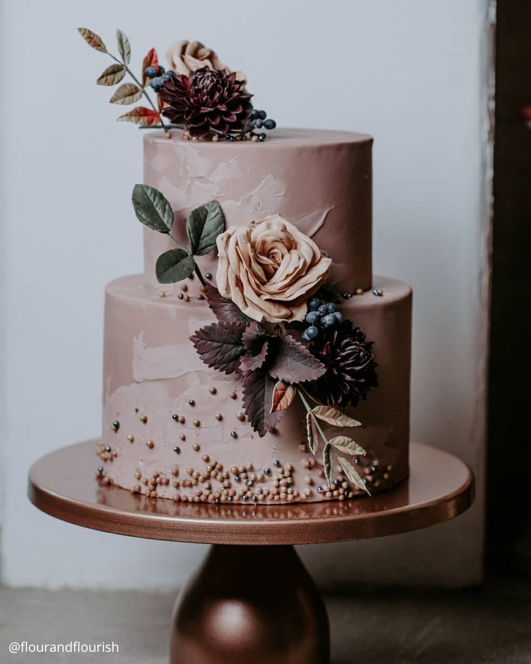 Impressive Bright Wedding Cakes