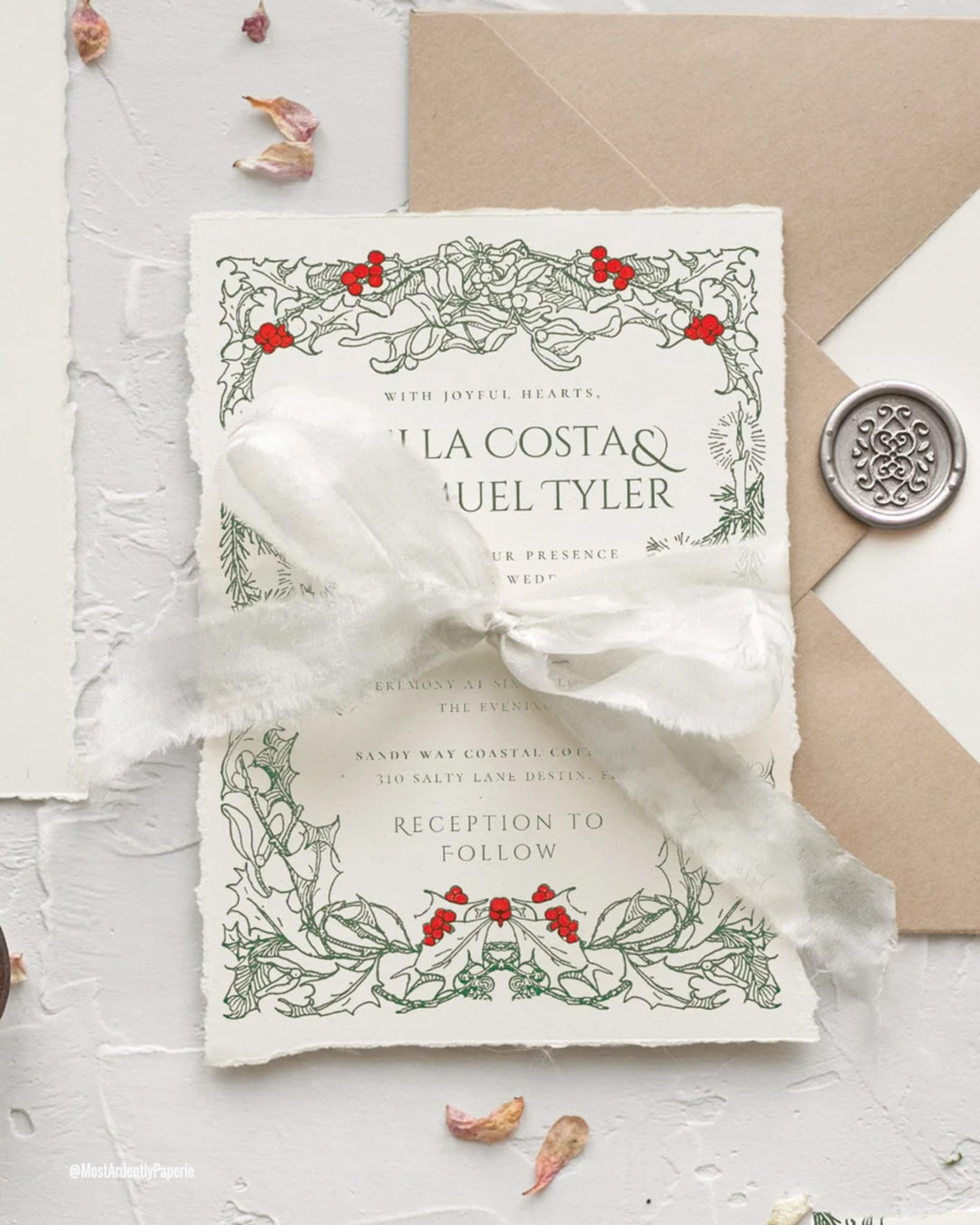 Wedding Invitations in Christmas Theme
