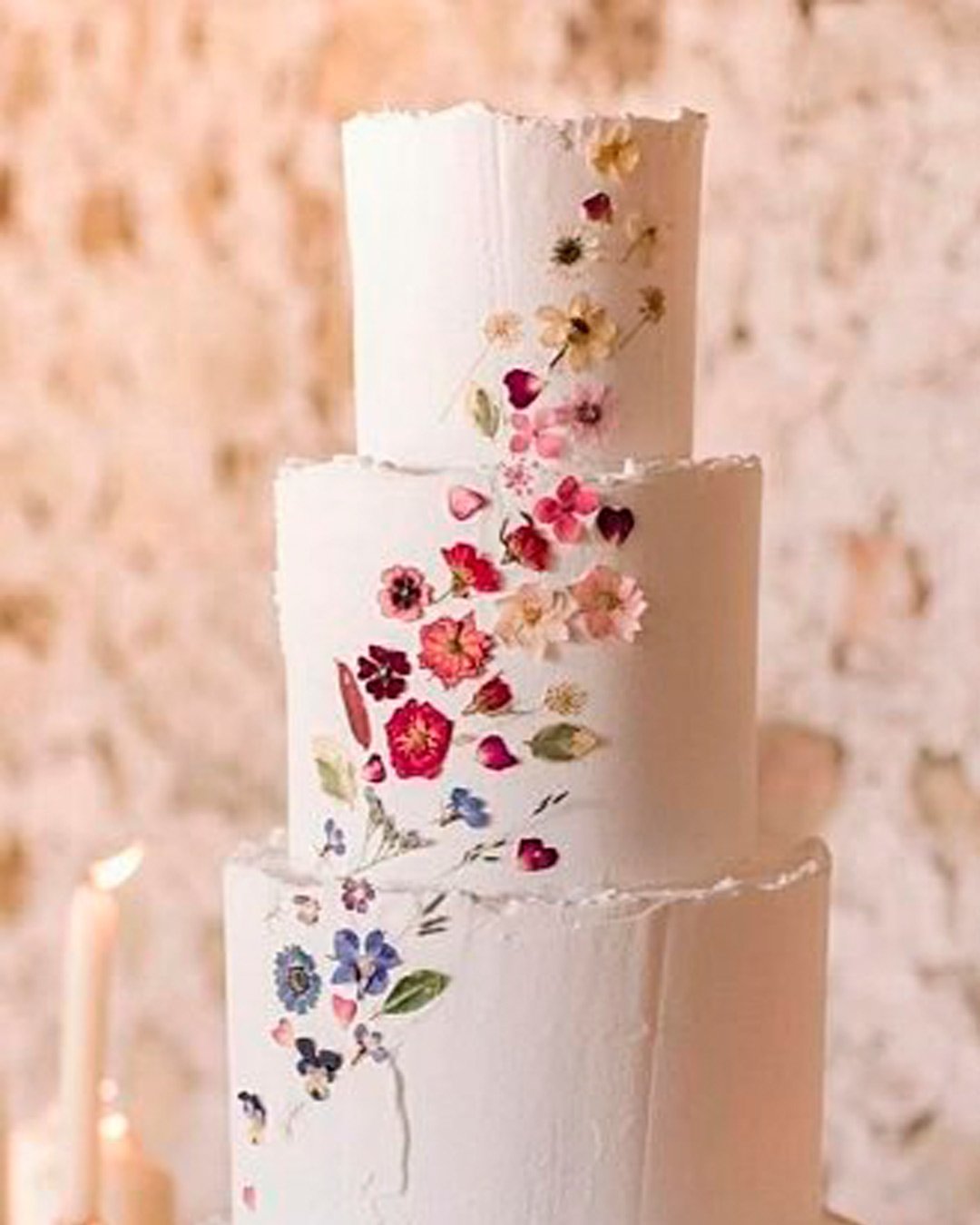 Simple Romantic Wedding Cakes