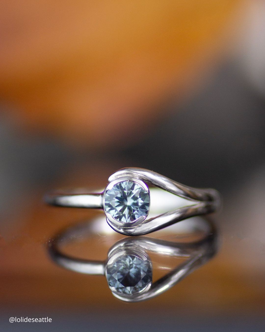 Pear Cut Engagement Rings