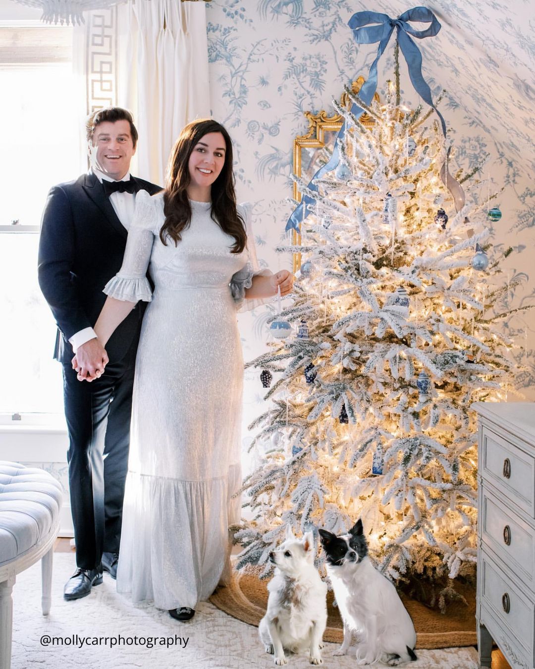 Christmas Wedding Decorations With Pines