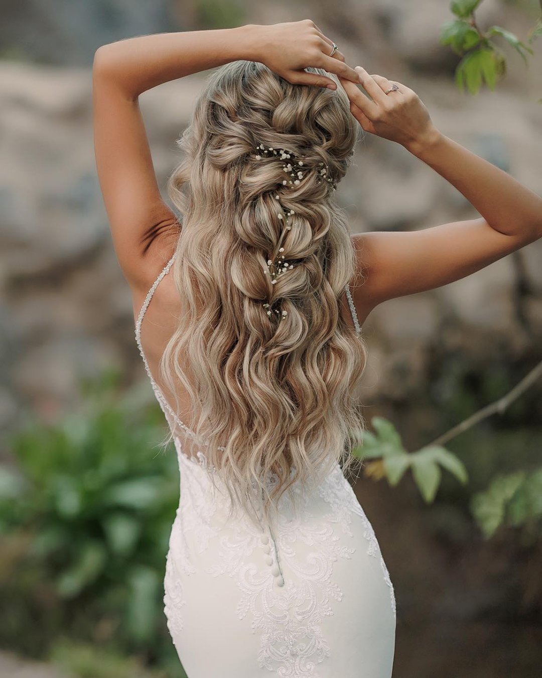 Fall Wedding Hairstyles Down